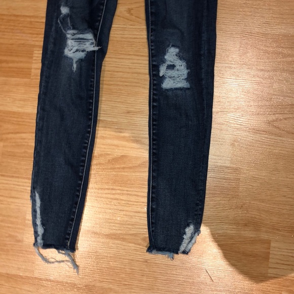 American Eagle jeans - Picture 3 of 4